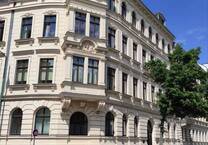 Charmante Erdgeschoßwohnung in Leipzig mit Balkon
