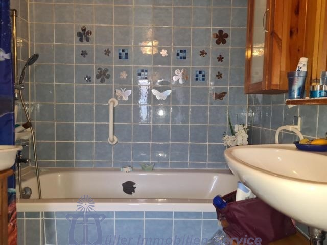 Liebevoll gepflegtes Einfamilienhaus in zentraler und doch ruhiger Wohnlage von Rodalben 6 zimmer