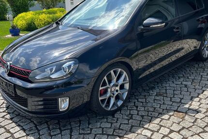 VW Golf 154.000 km 8.300 &euro; Marktredwitz 95615