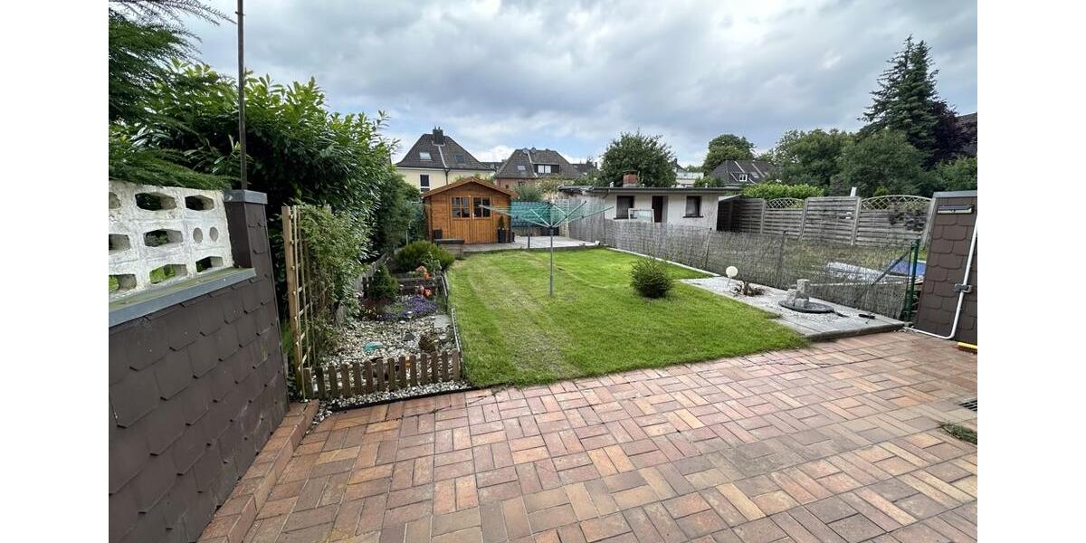 Reihenhaus Gelsenkirchen Rotthausen - 7 Zimmer, 155 m&sup2;, 1.478&euro; | Angebot:26261673