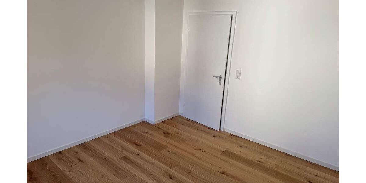Doppelhaushälfte Landshut Achdorf - 6 Zimmer, 137 m&sup2;, 1.830&euro; | Angebot:25107172