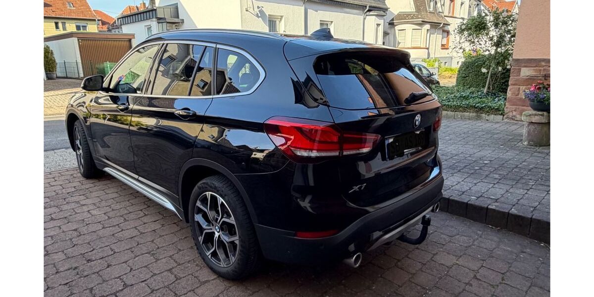 BMW X1 73.000 km 22.500 &euro; Saarbrücken 66125