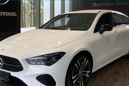 Mercedes-Benz CLA 200 Shooting Brake 9.900 km 36.490 € Passau 94034