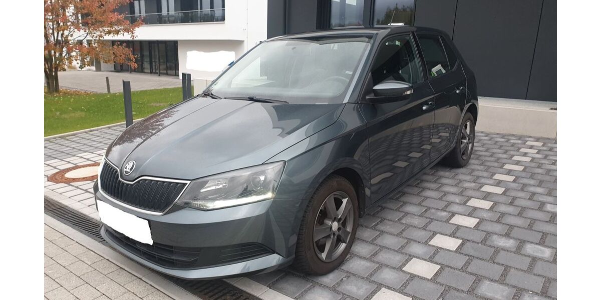 Skoda Fabia 93.457 km 7.590 &euro; Wuppertal 42329