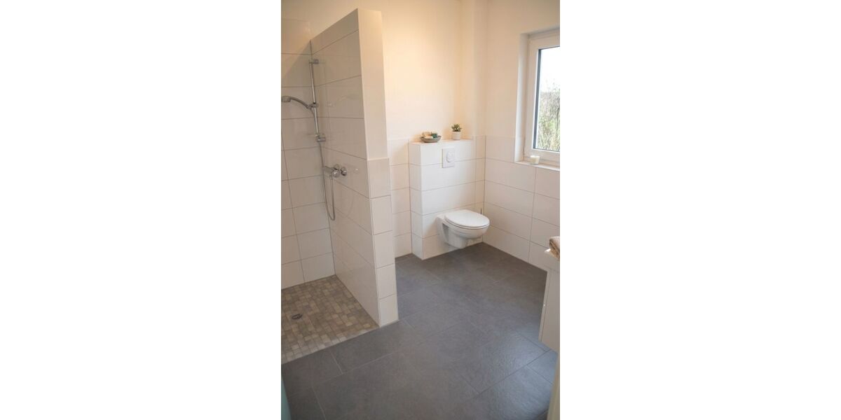 Provisionsfrei* Freistehendes Einfamilienhaus mit Doppelgarage (Bungalow Bj. 2012) in Bad Bevensen - Bungalow Bad Bevensen Sasendorf | Angebot:26233159