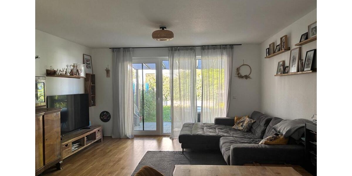 Reihenhaus Rüsselsheim am Main - 6 Zimmer, 144 m&sup2;, 2.300&euro; | Angebot:26536363