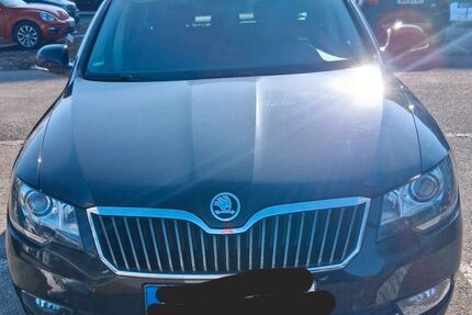 Skoda Superb 140.000 km 12.999 &euro; Weilheim 82362