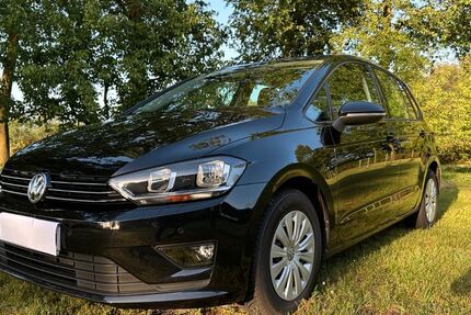 VW Golf Sportsvan 66.000 km 10.400 &euro; Lingen 49811