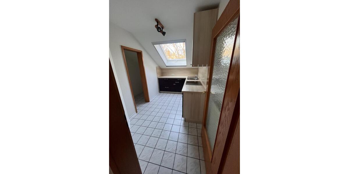 Dachgeschoßwohnung Marburg Marbach - 3 Zimmer, 56 m&sup2;, 185.000&euro; | Angebot:25406532