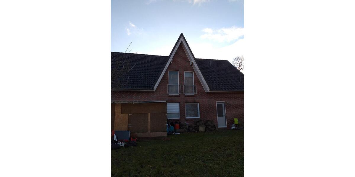 Einfamilienhaus Hambergen - 4 Zimmer, 140 m&sup2;, 230.000&euro; | Angebot:27115095