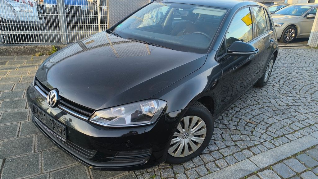 VW Golf 293.000 km 5.200 &euro; Nürnberg 90439