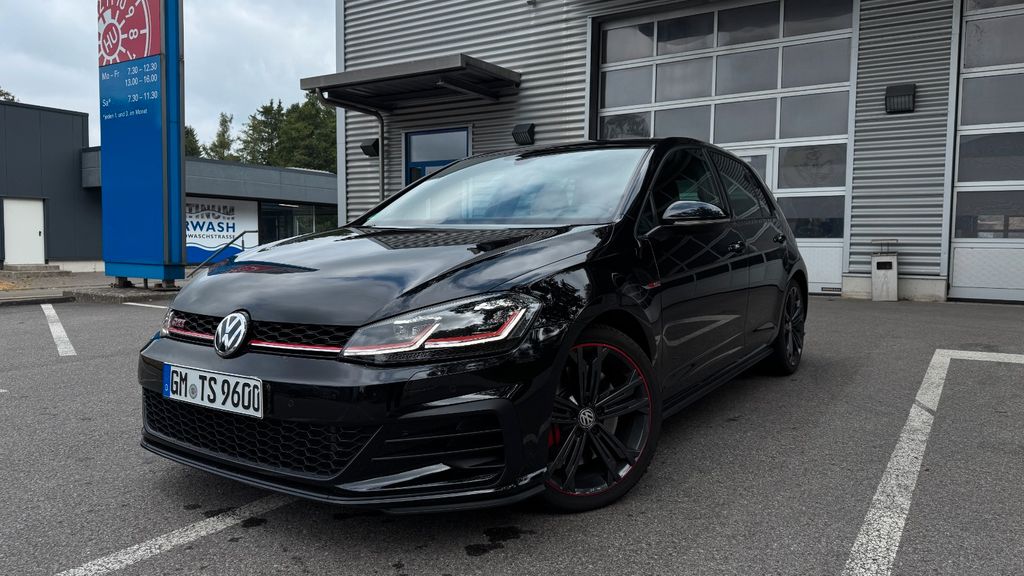 VW Golf 143.000 km 19.890 &euro; Lindlar 51789