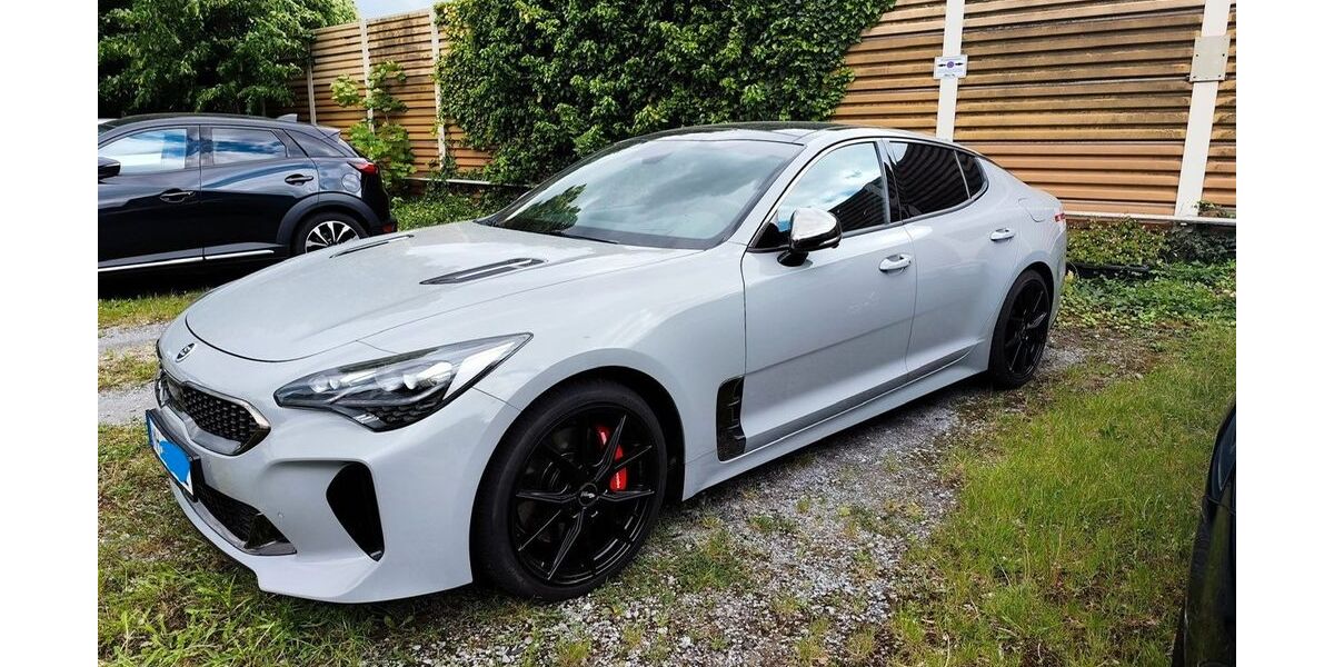 Kia Stinger 49.500 km 34.900 &euro; Mülheim an der Ruhr 45475
