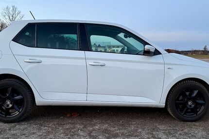 Skoda Fabia 75.000 km 12.400 &euro; Bruckmühl 83052