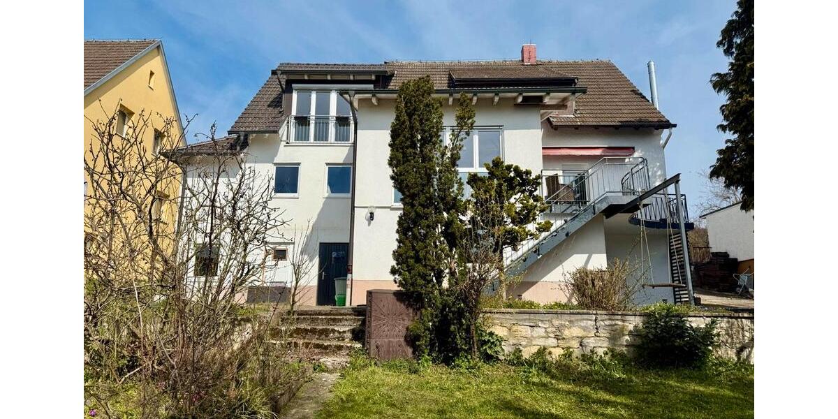Einfamilienhaus Singen (Hohentwiel) - 7 Zimmer, 290 m&sup2;, 895.000&euro; | Angebot:26991249