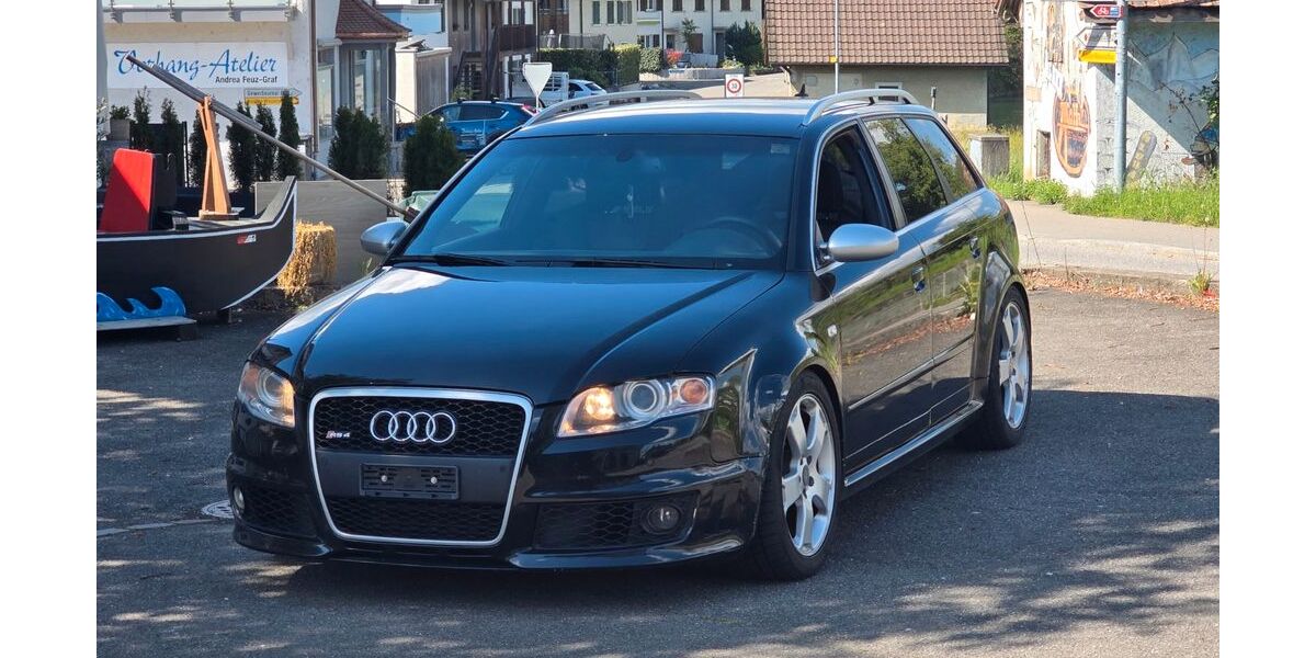 Audi RS4 315.000 km 12.500 &euro; Laufenburg 79725