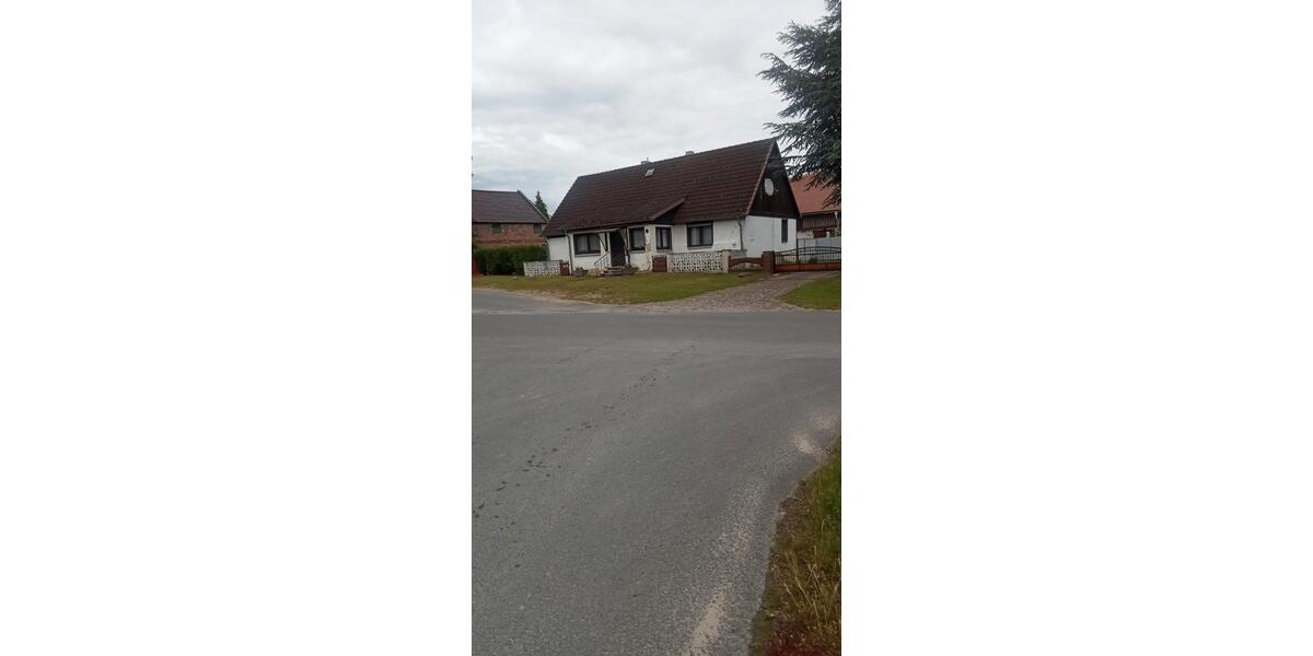Einfamilienhaus Schwedt (Oder) - 3 Zimmer, 100 m&sup2;, 45.000&euro; | Angebot:26886110