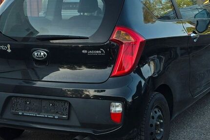 Kia Picanto 110.000 km 2.250 &euro; LUCKAU 15926