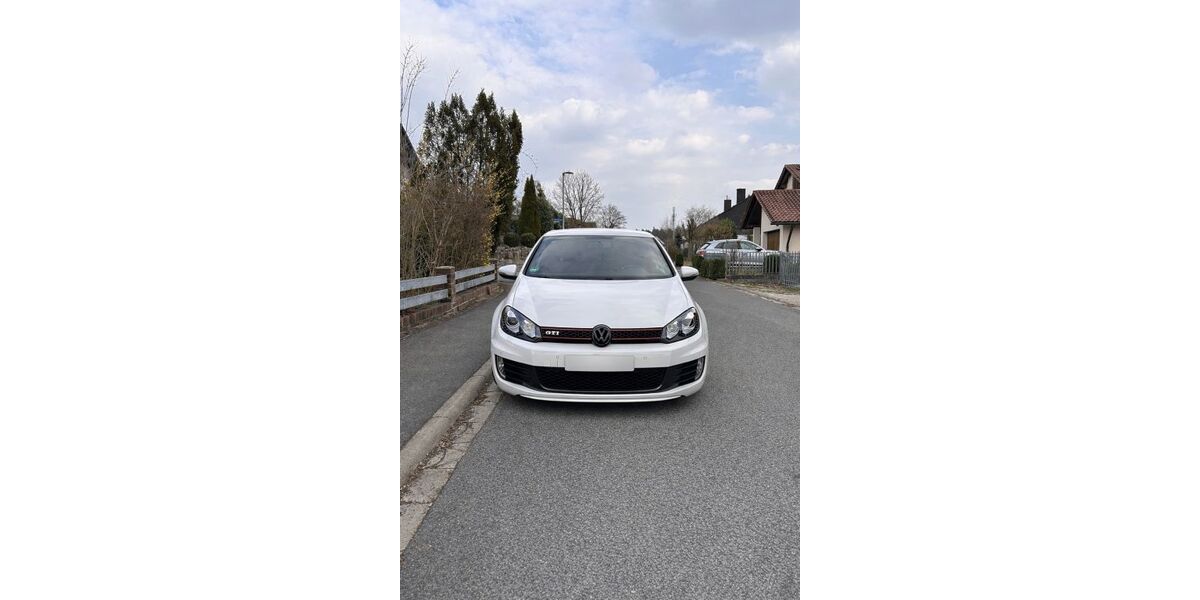 VW Golf 128.000 km 10.900 &euro; Ahorn 96482