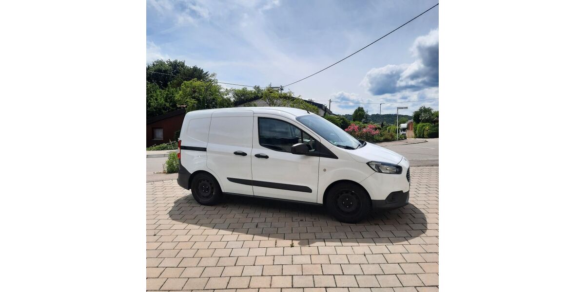 Ford Courier 129.000 km 6.200 &euro; Kirchentellinsfurt 72138