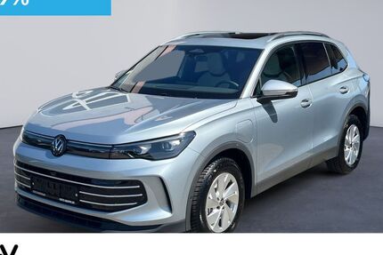 VW Tiguan 2.631 km 45.795 &euro; Magdeburg 39126