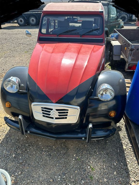 2 CV