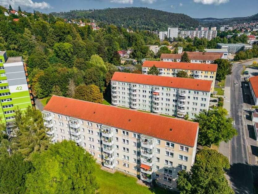 Wohnung zum Mieten in Suhl 299,76 € 46.61 m²
