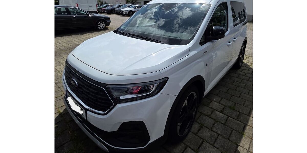 Ford Tourneo Connect 10.000 km 34.900 &euro; Türkheim 86842