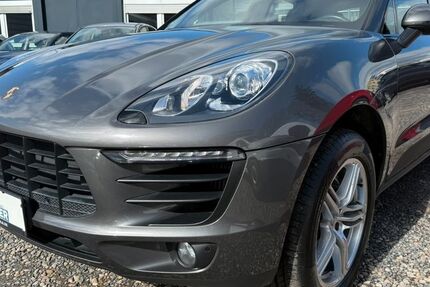 Porsche Macan 147.623 km 25.990 &euro; Hamburg 22179