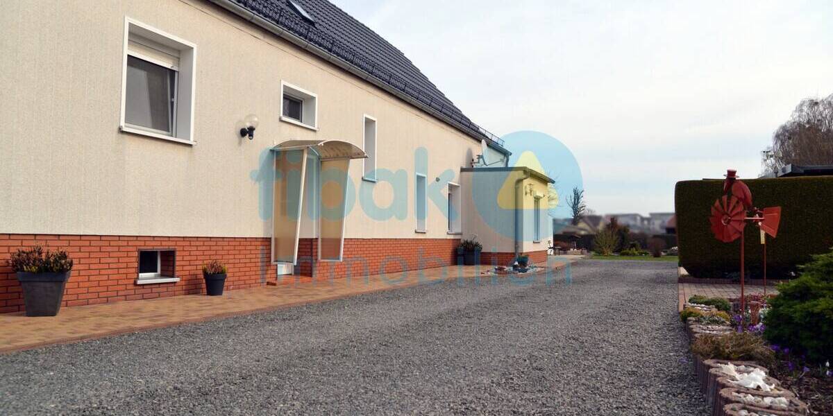 Einfamilienhaus Eilenburg - 7 Zimmer, 165 m&sup2;, 289.000&euro; | Angebot:25970626