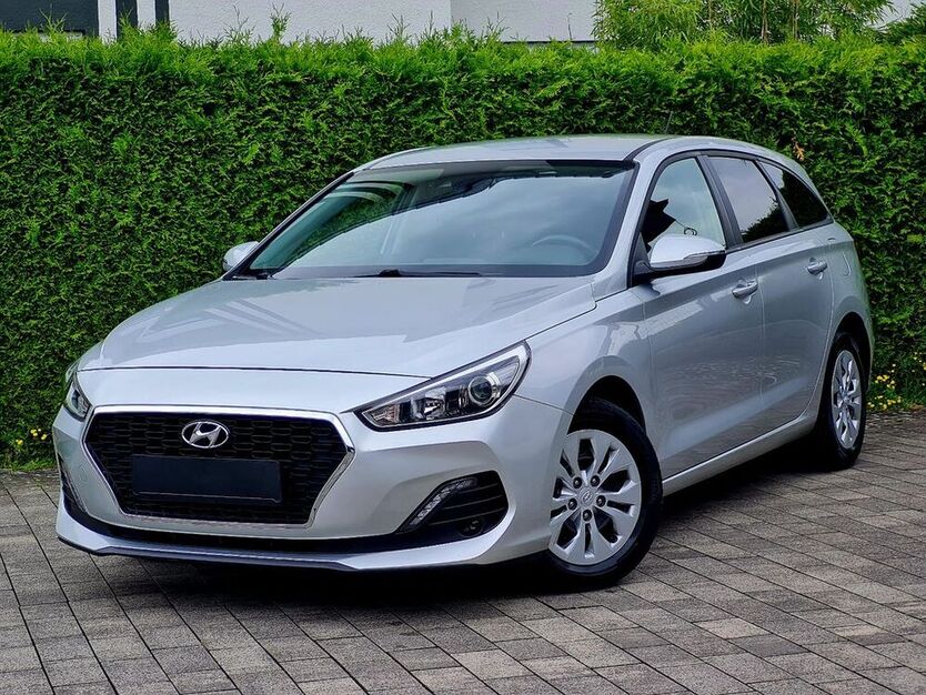 i30