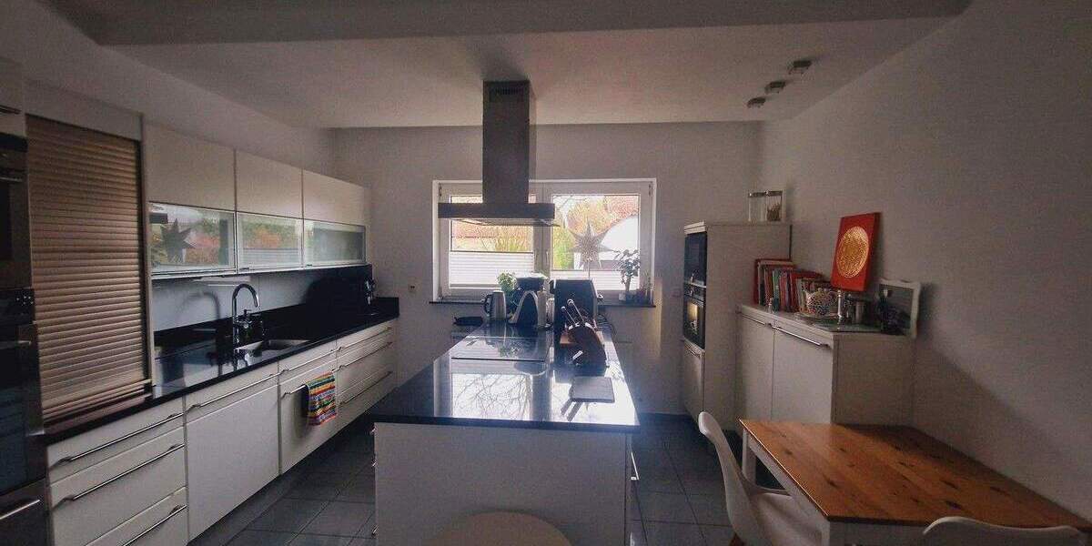 Einfamilienhaus Bruchköbel Niederissigheim - 6 Zimmer, 236 m&sup2;, 739.000&euro; | Angebot:25215066