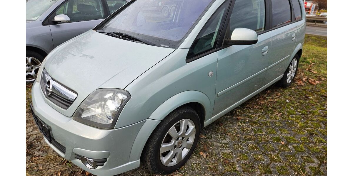 Opel Meriva 69.900 km 4.890 &euro; Grana 06712