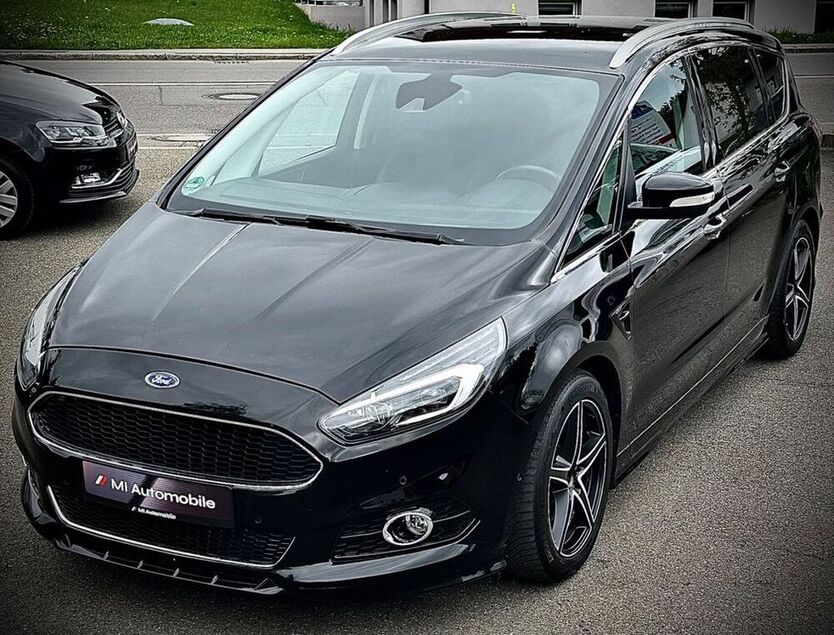 S-Max