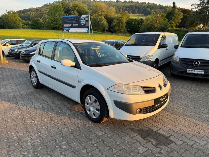 Renault Megane 124.600 km 3.490 € Amorbach 63916