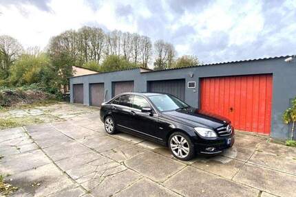 Saniertes Haus mit einigen Garagen - Eigennutzung oder Investition 5 zimmer