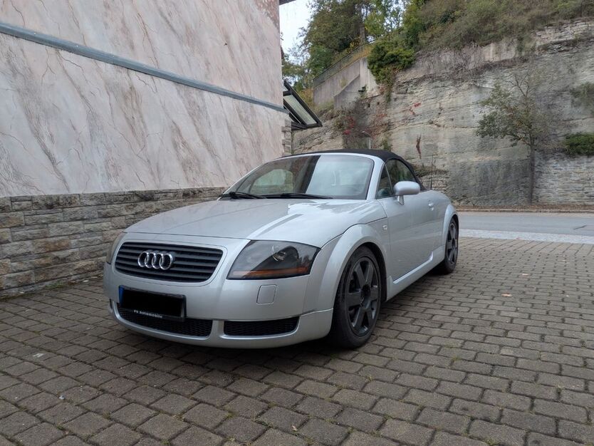Audi TT 195.000 km 3.950 € Billigheim 74842