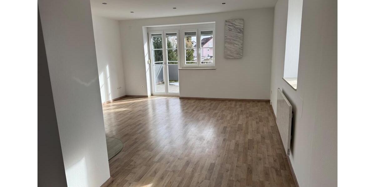 Etagenwohnung Sulzbach-Rosenberg Rosenberg - 2 Zimmer, 67 m&sup2;, 635&euro; | Angebot:25396627