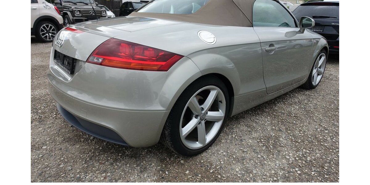 Audi TT 2.0 TFSI Roadster Navi+ Bi-Xenon el. Windschott 179.800 km 8.950 &euro; Neumarkt/OPf 92318