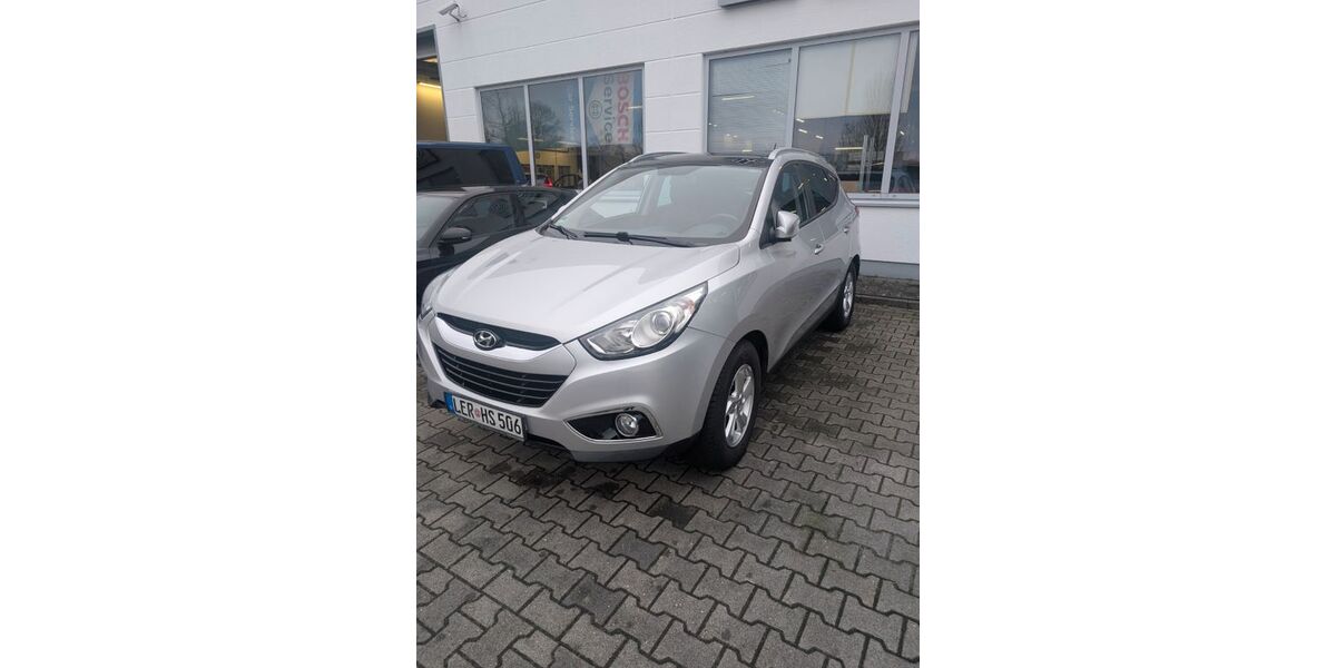 Hyundai ix35 91.521 km 9.300 &euro; Ostrhauderfehn 26842