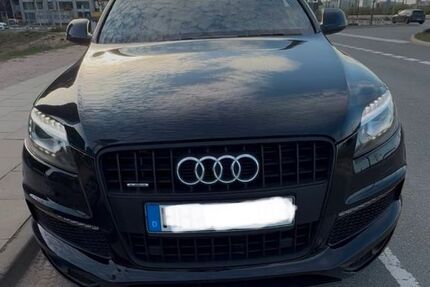 Audi Q7 195.000 km 15.700 &euro; Hamburg 20457