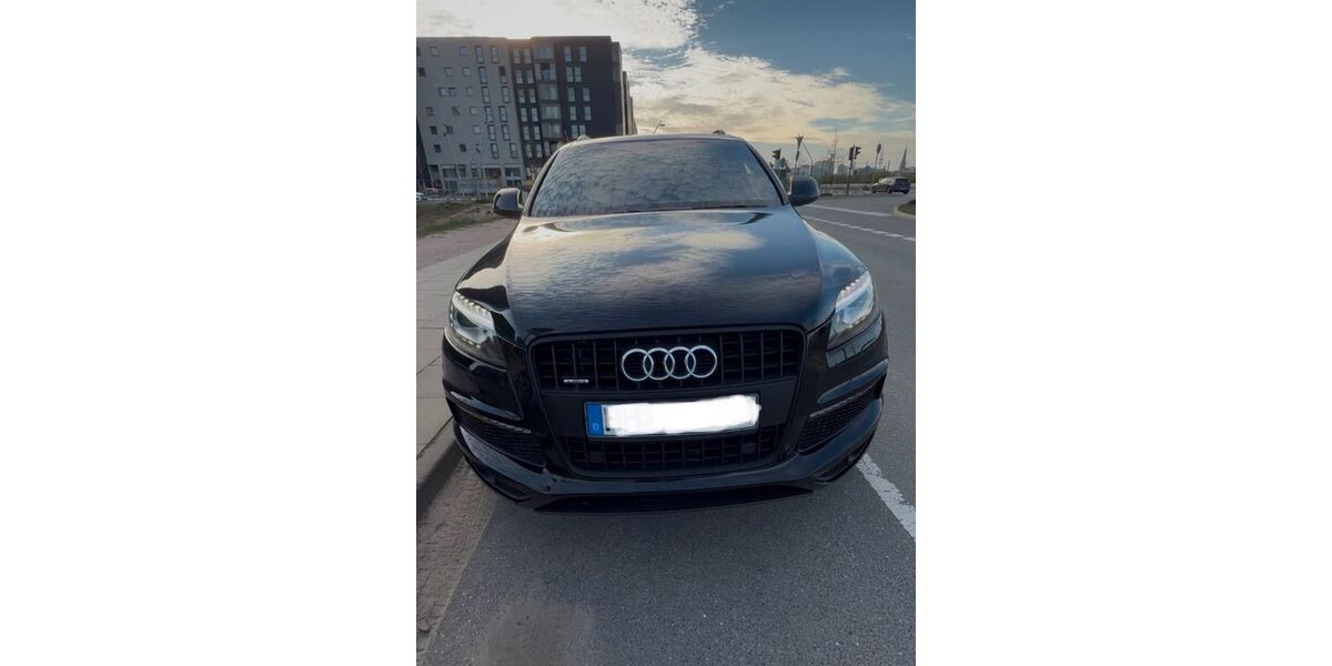 Audi Q7 195.000 km 15.700 &euro; Hamburg 20457