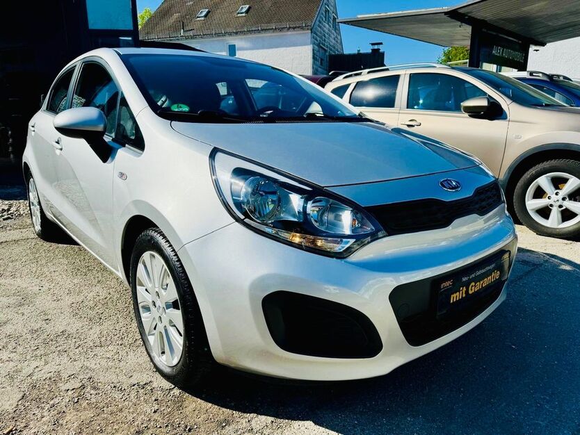 Kia Rio 84.900 km 5.490 € München 81825