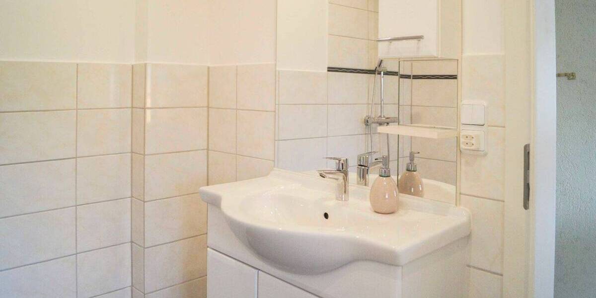 Doppelhaushälfte Bremen Rönnebeck - 3 Zimmer, 71 m&sup2;, 179.000&euro; | Angebot:26093558