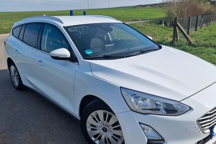 Ford Focus 97.124 km 10.000 &euro; Kindelbrück OT Frömmstedt 99638