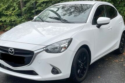 Mazda 2 73.087 km 10.900 &euro; Xanten 46509