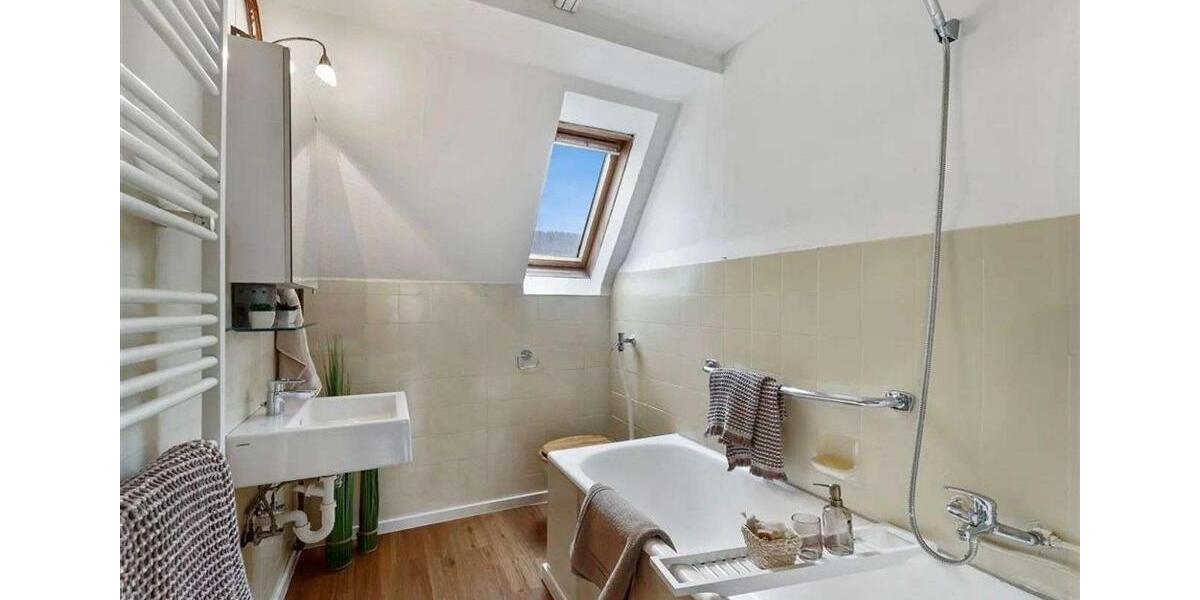 Etagenwohnung Tuttlingen - 3 Zimmer, 66 m&sup2;, 710&euro; | Angebot:26660015