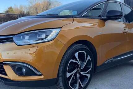 Renault Scenic 89.000 km 15.999 &euro; München 81825