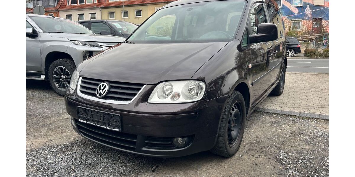 VW Caddy 273.699 km 4.990 &euro; Göttingen 37081