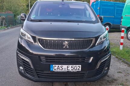 Peugeot Traveller 152.000 km 22.999 &euro; Castrop-Rauxel 44581